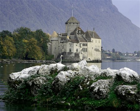 Chillon castle behind rocks, Switzerland Stock Photo - Budget Royalty-Free & Subscription, Code: 400-04946276