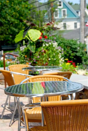Beautiful inviting outdoor cafe at summer time Stock Photo - Budget Royalty-Free & Subscription, Code: 400-04946841
