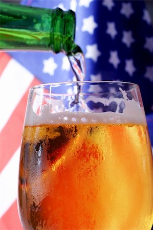 food for the fourth - Cold beer macro and the American flag. Stock Photo - Budget Royalty-Free & Subscription, Code: 400-04947683