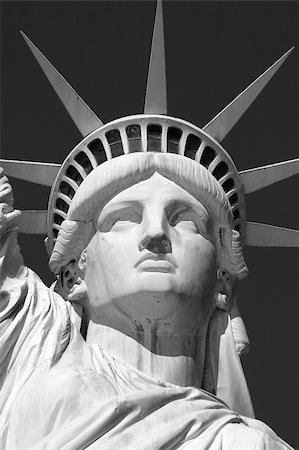 simsearch:400-04939442,k - Black and White Image of the Statue of Liberty Foto de stock - Super Valor sin royalties y Suscripción, Código: 400-04942201