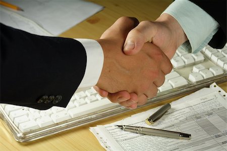 Business handshake Foto de stock - Super Valor sin royalties y Suscripción, Código: 400-04942942