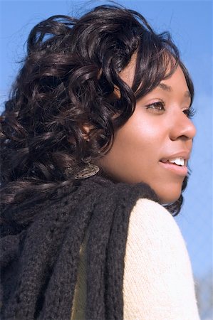 Portrait of dreamy African-American girl Photographie de stock - Aubaine LD & Abonnement, Code: 400-04943142