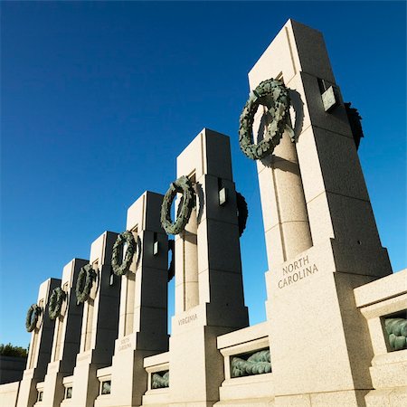 World War II Memorial in Washington, D.C., USA. Foto de stock - Super Valor sin royalties y Suscripción, Código: 400-04954540