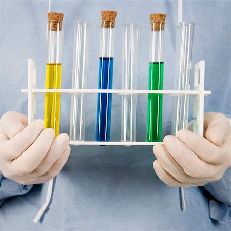 simsearch:400-03924532,k - Close-up of male surgeon's hands holding test tube tray. Stock Photo - Budget Royalty-Free & Subscription, Code: 400-04954801