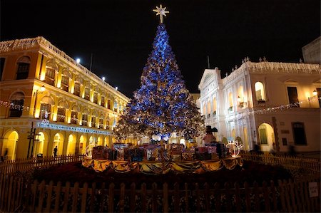 The senado square at Macau, the city center, in Christmas time Stock Photo - Budget Royalty-Free & Subscription, Code: 400-04955334