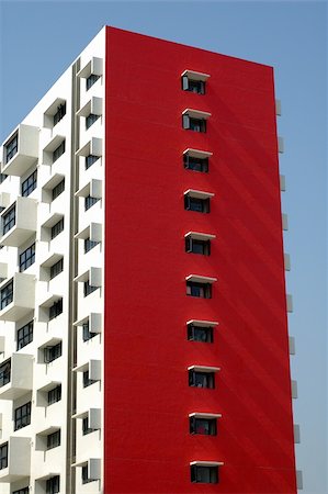 dormitory rooms - A red building of student hostel in campus Photographie de stock - Aubaine LD & Abonnement, Code: 400-04955438