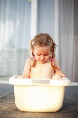 funny pictures of kids bathing - Small cute girls taking bath in bath tube and have a fun Stock Photo - Budget Royalty-Free & Subscription, Code: 400-04955552