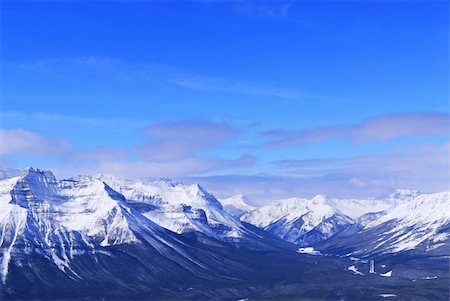 simsearch:400-05904919,k - Snowy mountain ridges at Lake Louise in Canadian Rocky mountains Stock Photo - Budget Royalty-Free & Subscription, Code: 400-04955580