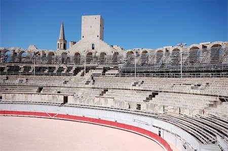 The Roman Arena in Arles, France Stockbilder - Microstock & Abonnement, Bildnummer: 400-04956833