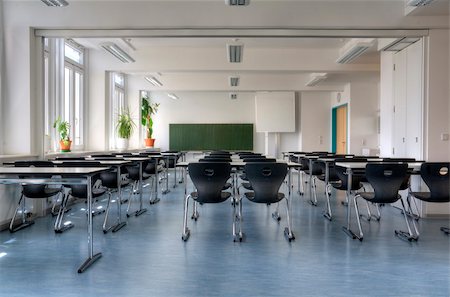 empty school chair - Classroom Stock Photo - Budget Royalty-Free & Subscription, Code: 400-04957078