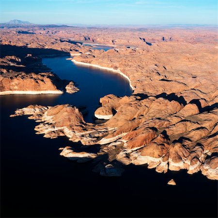 Aerial view of Lake Powell and Glen Canyon. Photographie de stock - Aubaine LD & Abonnement, Code: 400-04965674