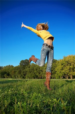 simsearch:400-04982004,k - slim shaped beautiful blond girl jumping Stock Photo - Budget Royalty-Free & Subscription, Code: 400-04966321