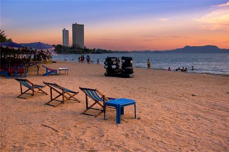 pattaya - Vacation  Location:Pattaya Beach, Thailand Foto de stock - Super Valor sin royalties y Suscripción, Código: 400-04967595