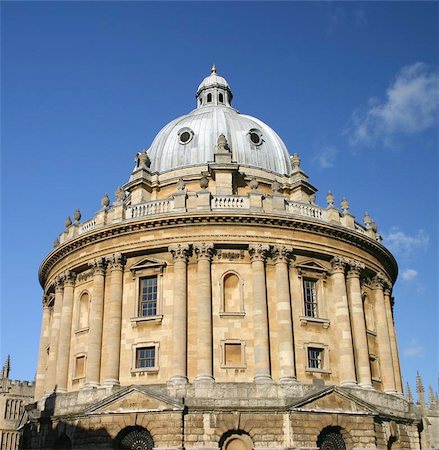 simsearch:400-04908995,k - Oxford University unique tour de bâtiment de la bibliothèque Photographie de stock - Aubaine LD & Abonnement, Code: 400-04968979