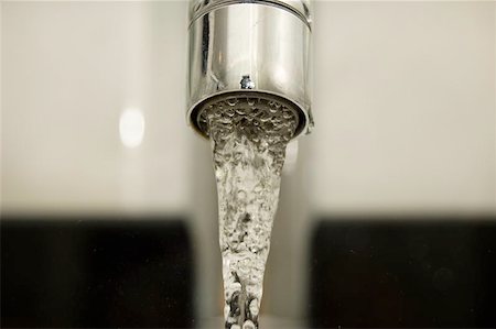 simsearch:400-04026996,k - Water tap closeup Stock Photo - Budget Royalty-Free & Subscription, Code: 400-04969025