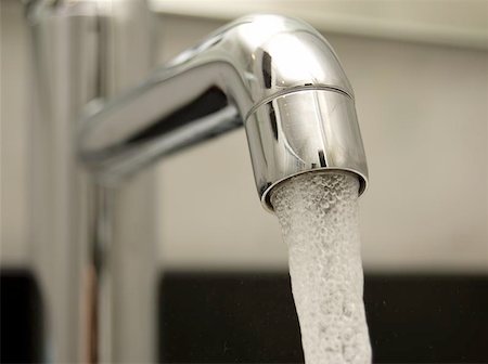 simsearch:400-04026996,k - Water tap closeup Stock Photo - Budget Royalty-Free & Subscription, Code: 400-04969029