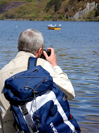 simsearch:400-04969165,k - A photographer taking a photo at Llanberis, Snowdonia, North Wales. Stock Photo - Budget Royalty-Free & Subscription, Code: 400-04969147