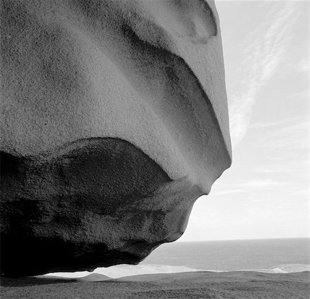 remarkable rocks - Study of Remarkable Rocks, Kangaroo Island. Foto de stock - Super Valor sin royalties y Suscripción, Código: 400-04969916