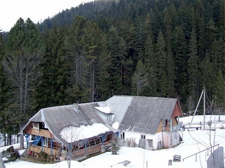 house in the winter forest. Wery big snow Stock Photo - Budget Royalty-Free & Subscription, Code: 400-04961383