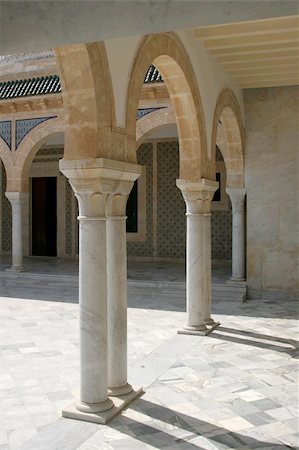 photo of mosque tunisia - Mausoleum of Habib Bourgiba, the first President of the Republic of Tunisia. Monastir Stock Photo - Budget Royalty-Free & Subscription, Code: 400-04963580