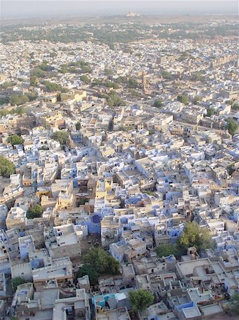 rajasthan platform photos - Houses in Jodhpur,the "blue"city of Rajasthan. Stock Photo - Budget Royalty-Free & Subscription, Code: 400-04974348