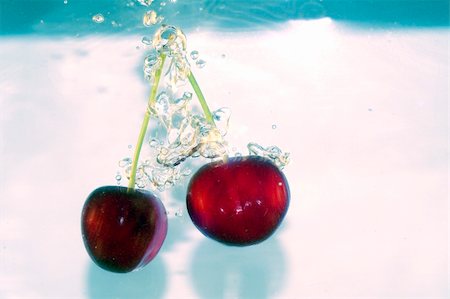 Cherry splash to water Stock Photo - Budget Royalty-Free & Subscription, Code: 400-04979018
