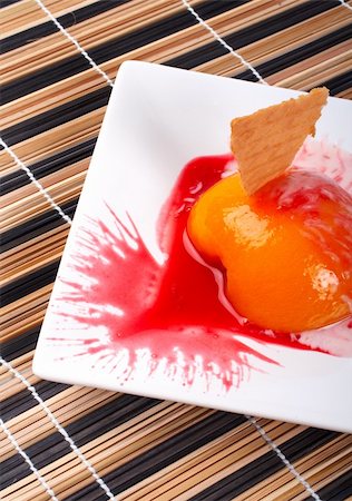 simsearch:400-04677383,k - Dessert with peach, cracker and cream, on white plate Stock Photo - Budget Royalty-Free & Subscription, Code: 400-04979785