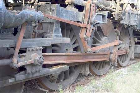 simsearch:400-05295637,k - The wheels of an old locomotive. Photographie de stock - Aubaine LD & Abonnement, Code: 400-04972180