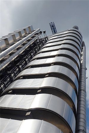 richard roger - Modern London architecture - the Lloyds office building Foto de stock - Super Valor sin royalties y Suscripción, Código: 400-04972697