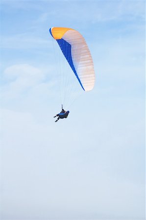 parachuter - Parachute fly Stock Photo - Budget Royalty-Free & Subscription, Code: 400-04984354