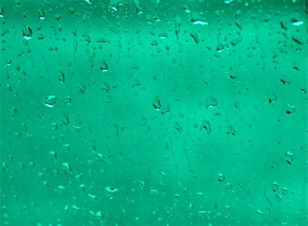 a picture of water drops on window Photographie de stock - Aubaine LD & Abonnement, Code: 400-04984736