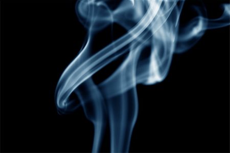 simsearch:400-07329912,k - blue smoke abstract background close up Photographie de stock - Aubaine LD & Abonnement, Code: 400-04985282