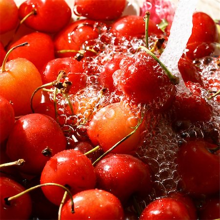 sweet red cherry under wet macro close up Stock Photo - Budget Royalty-Free & Subscription, Code: 400-04985773