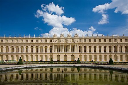 View over the Versailles Palace, in Paris, France. Stock Photo - Budget Royalty-Free & Subscription, Code: 400-04985888