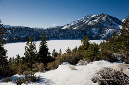 Frozen lake near Lake Tahoe Stock Photo - Budget Royalty-Free & Subscription, Code: 400-04989993