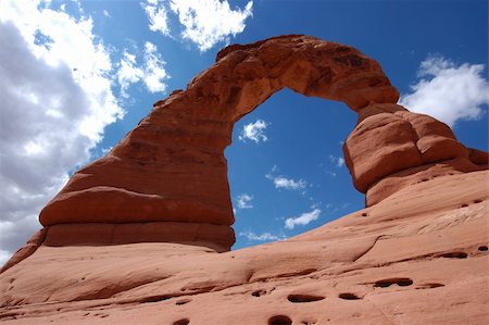 simsearch:400-03957500,k - Delicate Arch in arches national park, Moab, Utah Stock Photo - Budget Royalty-Free & Subscription, Code: 400-04980104