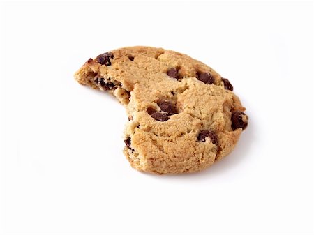 simsearch:400-04637126,k - Chocolate Chip Cookie with bite taken, natural light.  Path included. Foto de stock - Royalty-Free Super Valor e Assinatura, Número: 400-04980609