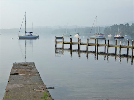 Boat & jetties on windermere at Ambleside Stock Photo - Budget Royalty-Free & Subscription, Code: 400-04981436