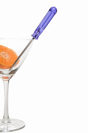 simsearch:400-04955245,k - The ingredients of a screwdriver in a martini glass. Foto de stock - Super Valor sin royalties y Suscripción, Código: 400-04982074