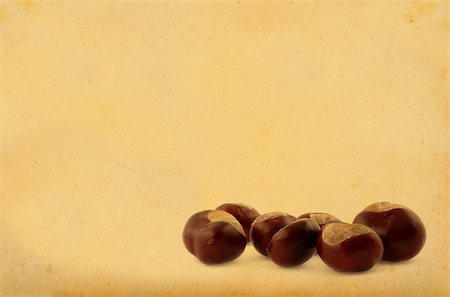 simsearch:400-04165213,k - chestnuts on retro background Stock Photo - Budget Royalty-Free & Subscription, Code: 400-04983029