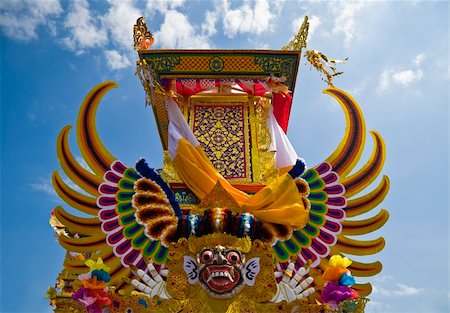 simsearch:400-04993561,k - Balinese cremation tower during a ceremony Stock Photo - Budget Royalty-Free & Subscription, Code: 400-04994171