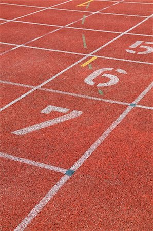 relay race competitions - Part of the starting lane of a race track Foto de stock - Super Valor sin royalties y Suscripción, Código: 400-04995207