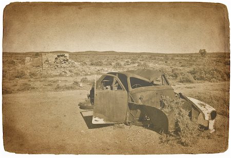 old car photograph on ancient rough paper Stock Photo - Budget Royalty-Free & Subscription, Code: 400-04995633