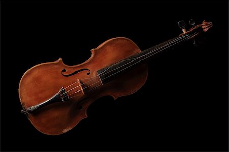 simsearch:400-05134845,k - Violin on black background Photographie de stock - Aubaine LD & Abonnement, Code: 400-04996198