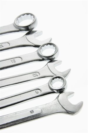 simsearch:400-04996705,k - Close Up of Spanners on Seamless Background Photographie de stock - Aubaine LD & Abonnement, Code: 400-04996688