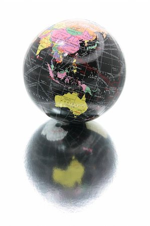 simsearch:400-04774467,k - Globe with Reflection Isolated on White Background Stock Photo - Budget Royalty-Free & Subscription, Code: 400-04996728