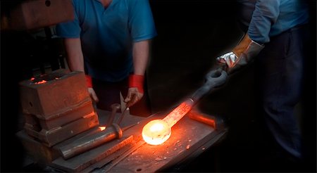 Inside a factory making manufactured goods with steel. Photographie de stock - Aubaine LD & Abonnement, Code: 400-04997326