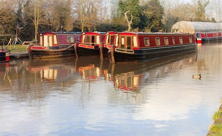 prior - narrow boat barge the worcester and birmingham canal stoke prior worcestershire Stock Photo - Budget Royalty-Free & Subscription, Code: 400-04997398