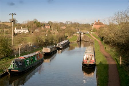 The Worcester and Birmingham canal at Tardebigge canal village in Worcestershire, the Midlands, England. Stock Photo - Budget Royalty-Free & Subscription, Code: 400-04998706