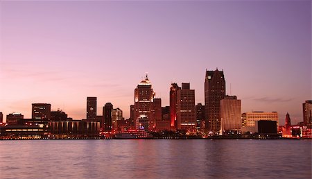 détroit - Sunset over Detroit as seen from Windsor, Ontario Photographie de stock - Aubaine LD & Abonnement, Code: 400-04993952